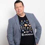 Blockchain global educator