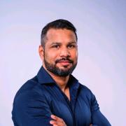Business Growth & Operations Strategist