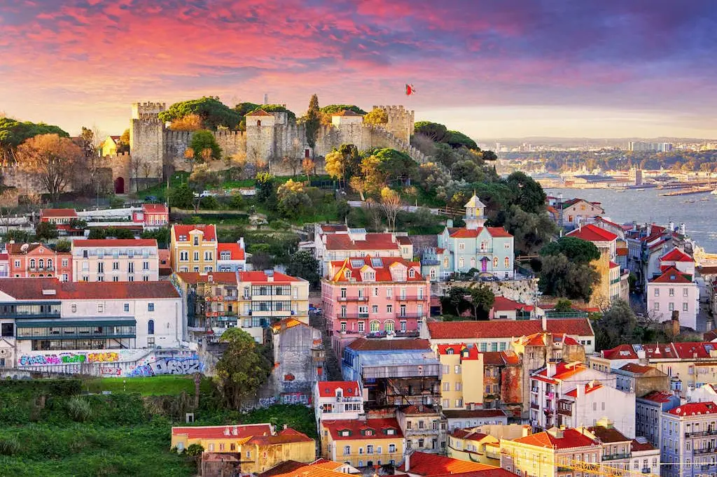 Portugal - Top Crypto-Friendly Countries in 2025.jpg